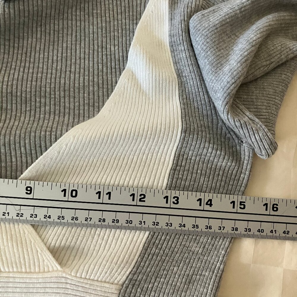 Armani Exchange Vintage Sweater/Pullover Gray/White Size M Teen - Picture 8 of 11